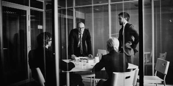 Derecho Mercantil / Abogados Mercantilistas Sants-Montjüic · Asesoramiento Constitución de Empresas / Sociedades Mercantiles