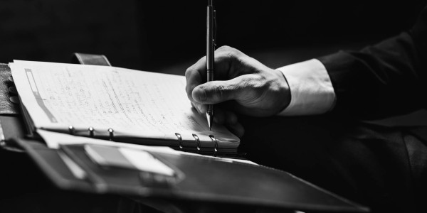 Derecho Mercantil / Abogados Mercantilistas Sants-Montjüic · Asesoramiento y Redacción de Contratos de Arrendamiento Comercial
