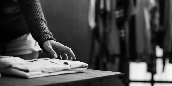 Derecho Mercantil / Abogados Mercantilistas Sants-Montjüic · Asesoramiento en Creación y Gestión de Negocios Plataformas Digitales / Comercio Electrónico