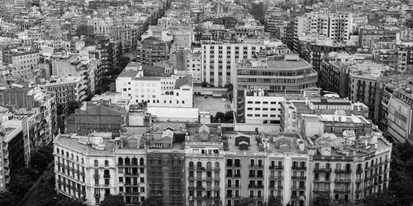 Derecho Inmobiliario / Abogados Inmobiliarios Sant Martí · Revisión y Modificación de Estatutos y Normas de la Comunidad