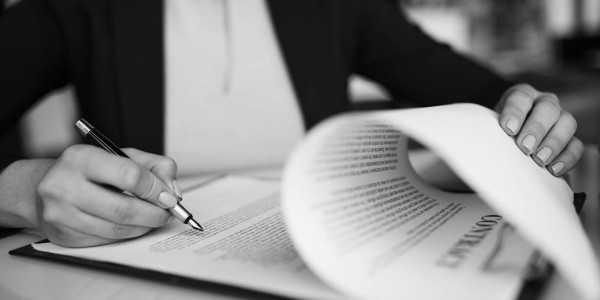 Derecho Inmobiliario / Abogados Inmobiliarios Sant Martí · Inversión / Golden Visa